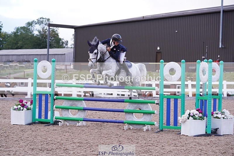 250628-204058-08646 - Cls 26 Pony Foxhunter & 1.10m Open