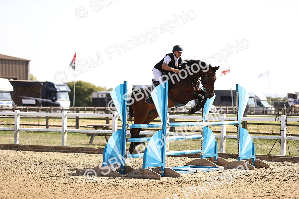 SBM_006945 - Class 13 - Senior Newcomers - 1.10m