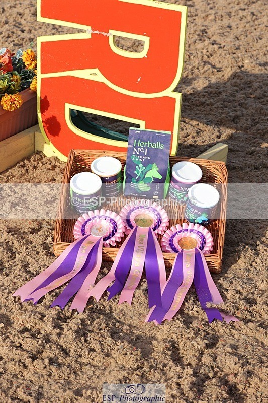 250629-191722-14148 - Cls 39-41 Children on Horses