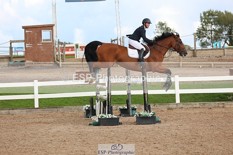 250913-160947-07912 - Cls 27 1.15m Amateur Quali