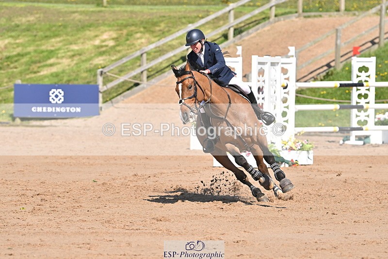 240420A-144836-11837 - Cls 7, 2 Star Medium Tour 1.35m