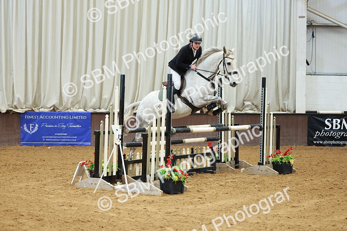 SBM_007147 - Class 19 - Senior Newcomers 1.10m