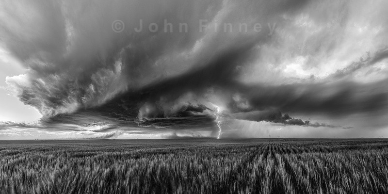 Colorado Supercell Storm - Extraordinary Black-and-white Photographs