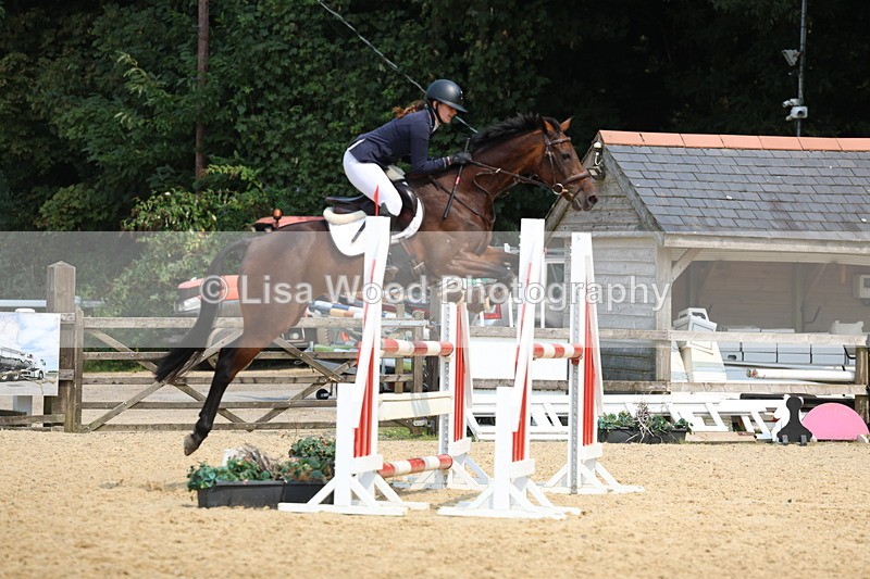 3E7A2218 - Class 7: Senior 1.05m