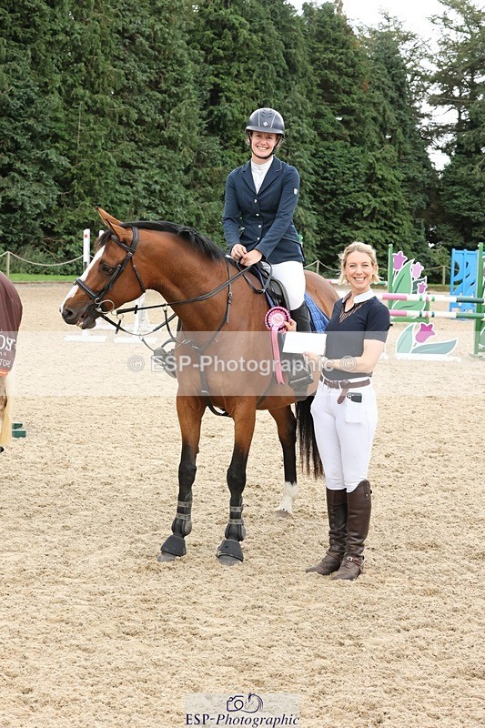 240817-112922-00966 - 03A Snr Disc