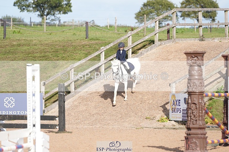 260926-154203-01277 - Cls 13 70cm Speed Derby
