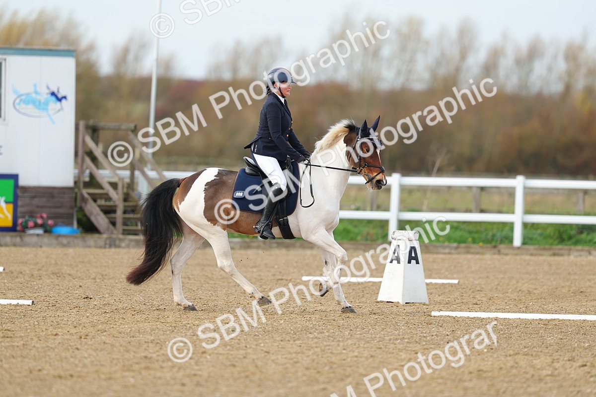SBM_003618 - Class 6 - Novice 2