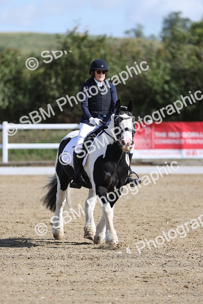 SBM_001212 - Class 2 - Intro 4 Champs - 9.44-10.38
