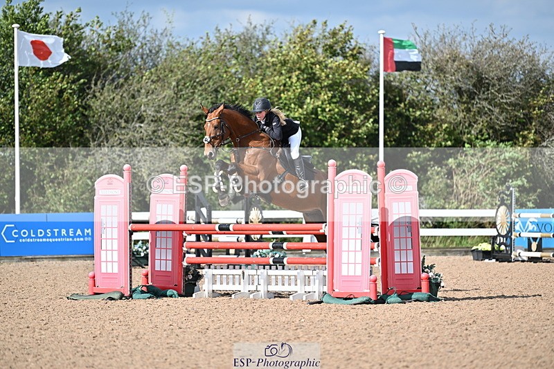 241005A-122414-03590 - SAT Cls 18 1.05m Amateur Quali