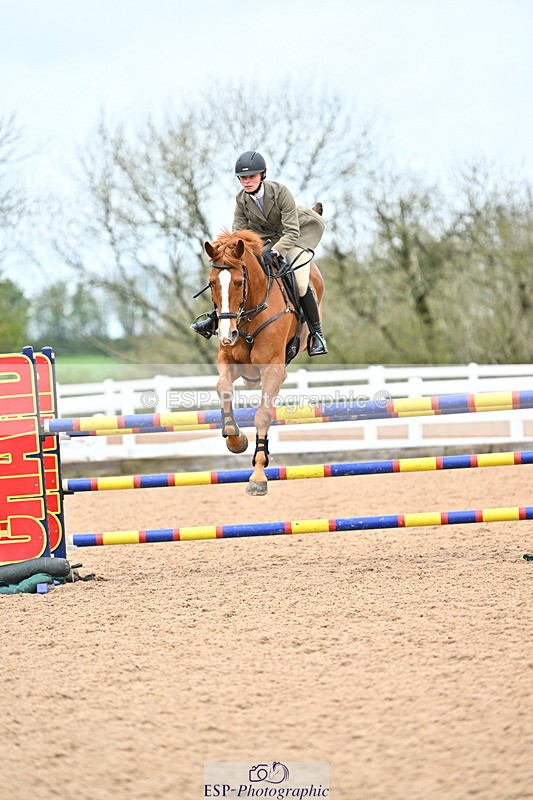 240501A-140429-00947 - Cls 8 Snr Foxhunter and 1.20m Open