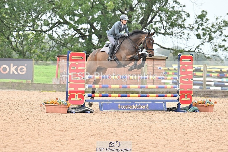 251003-112217-00422 - Cls 2 Newcomers and 1.10m