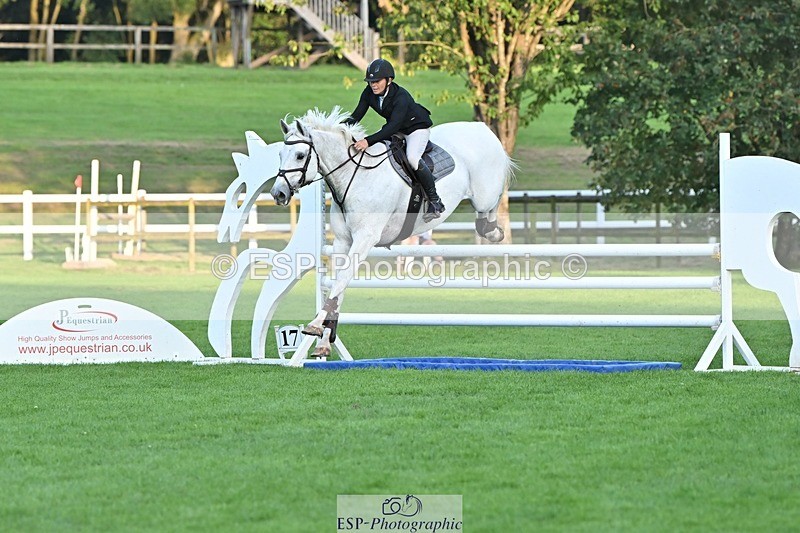 230909-184453-08104 - Cls 14 Snr 1m Derby