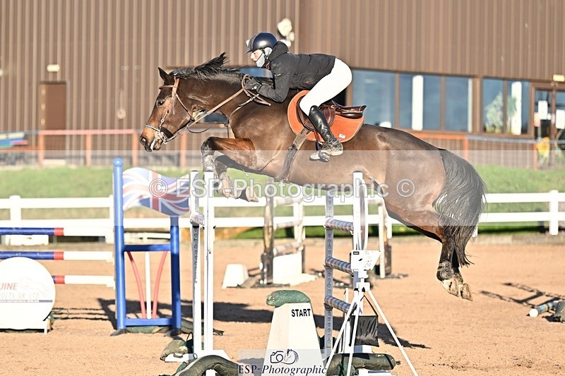 251119-145827-00595 - Cls 6 National 1.30m and 1.40m