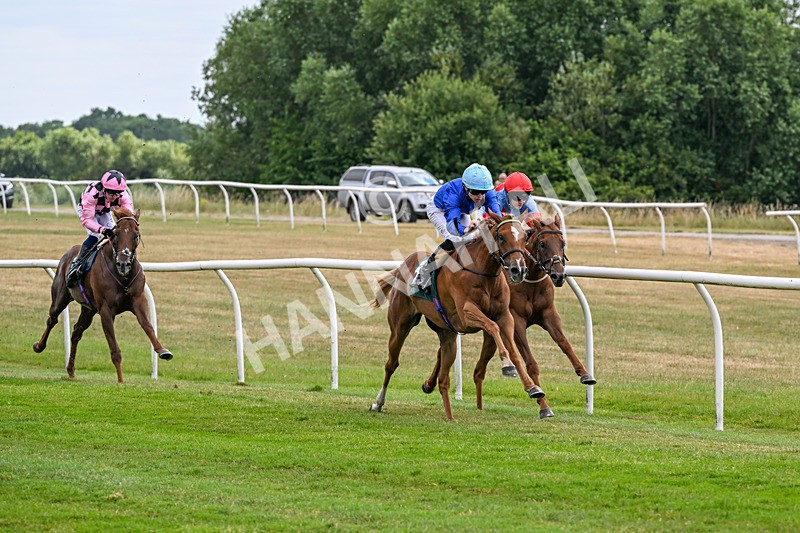 220726-Race 1-Missouri Waltz-8740 - Race 1 14.07pm Download The Raceday Ready App Restricted Maiden Stakes