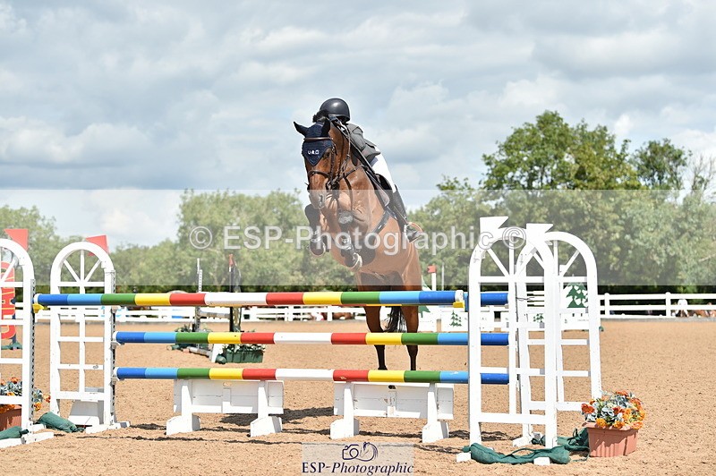 230720A-113230-02429 - Cls 29, 6 Yr Olds 1.20m