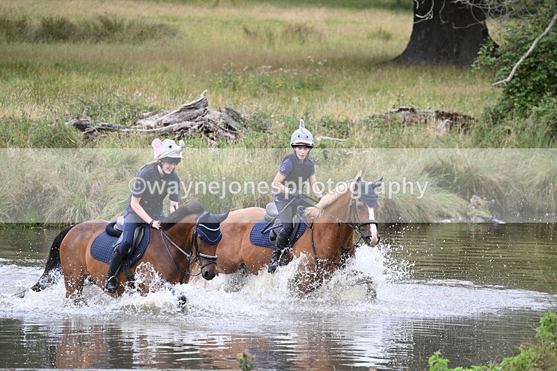 WJ7_2567 - Time at Water 11:37 to 12:13