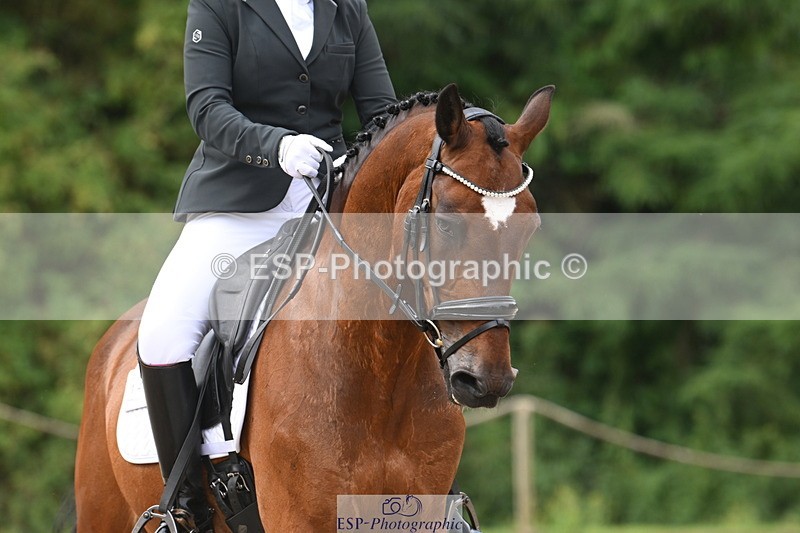 250719A-103158-03448 - 143-Danielle.Thackray-Trevoulter.Mega.Mix.Two