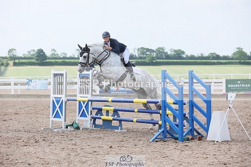250523-110015-00906 - Cls 08 A&B Snr Brit Nov & 90cm Open