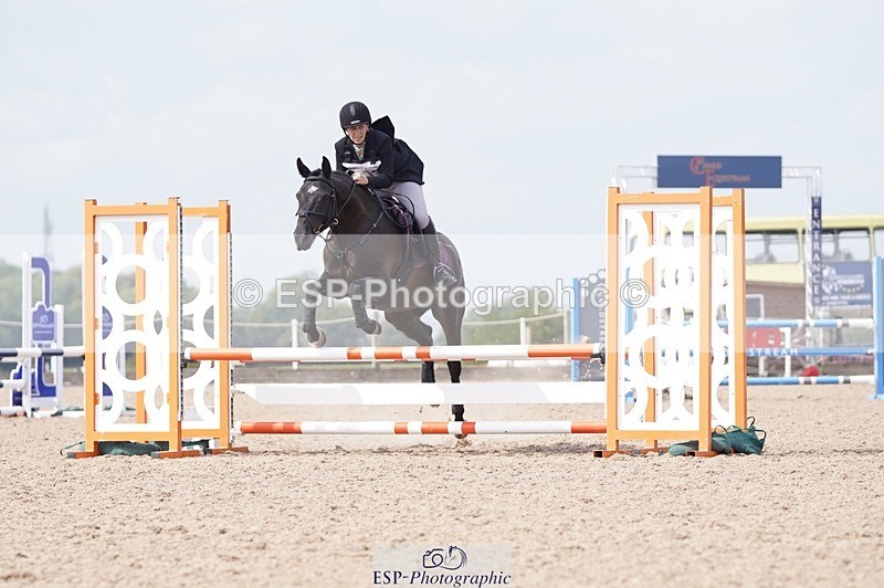 240831A-132836-03348 - 202-Kate.Brown-SLADESHILL.OUT.OF.THE.BLUE