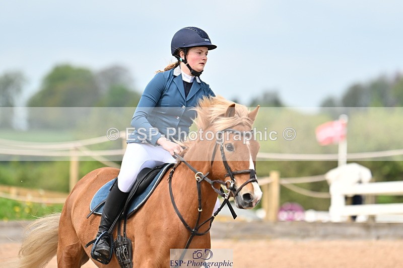 240506A-122743-08697 - Cls 5 Pony Foxhunter & 1.10m Open