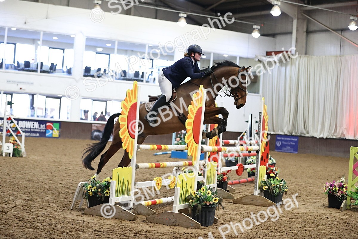 SBM_004807 - Class 16 - Senior Newcomers - 1.10m