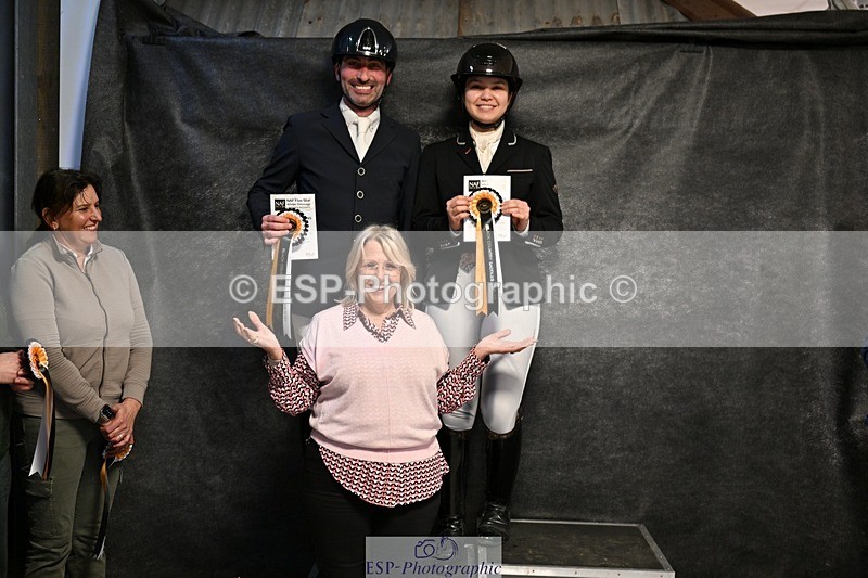 260213-164446-03005 - Cls 9 Adv Medium Silver Presentations