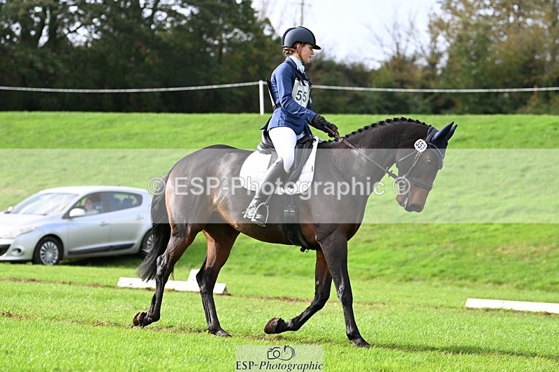 241025-122348-07280 - 553-Hanna.Bertorelli-BWTH.CLASSIC.CUT