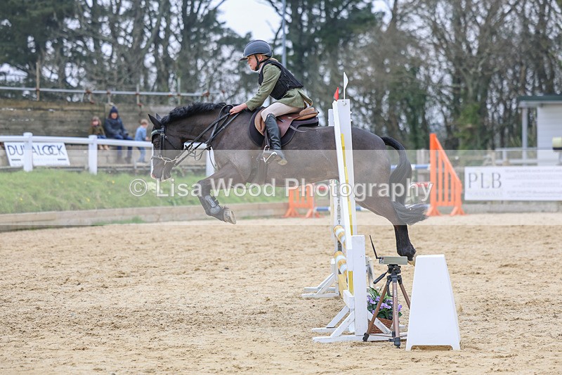 3E7A8204 - Class 11: Junior 70cm