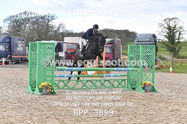 BPP_3899 - CLASS 4 FRI Senior Discovery/ 1m Open