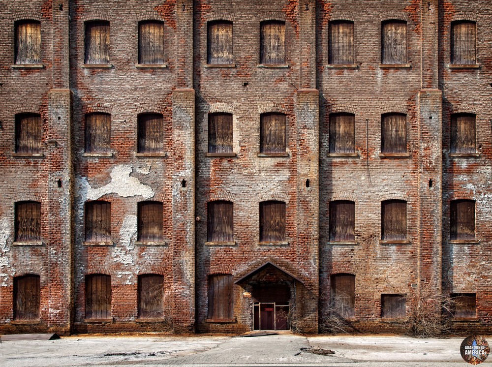 New Jersey Zinc (Palmerton, PA) Mausoleum