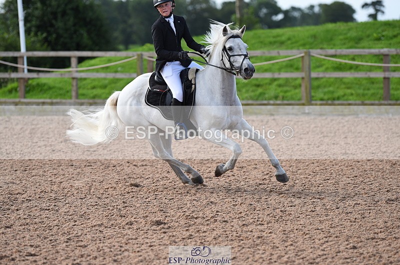 230716A-091344-01854 - Cls 32 Stepping Stones 128cm & 138cm