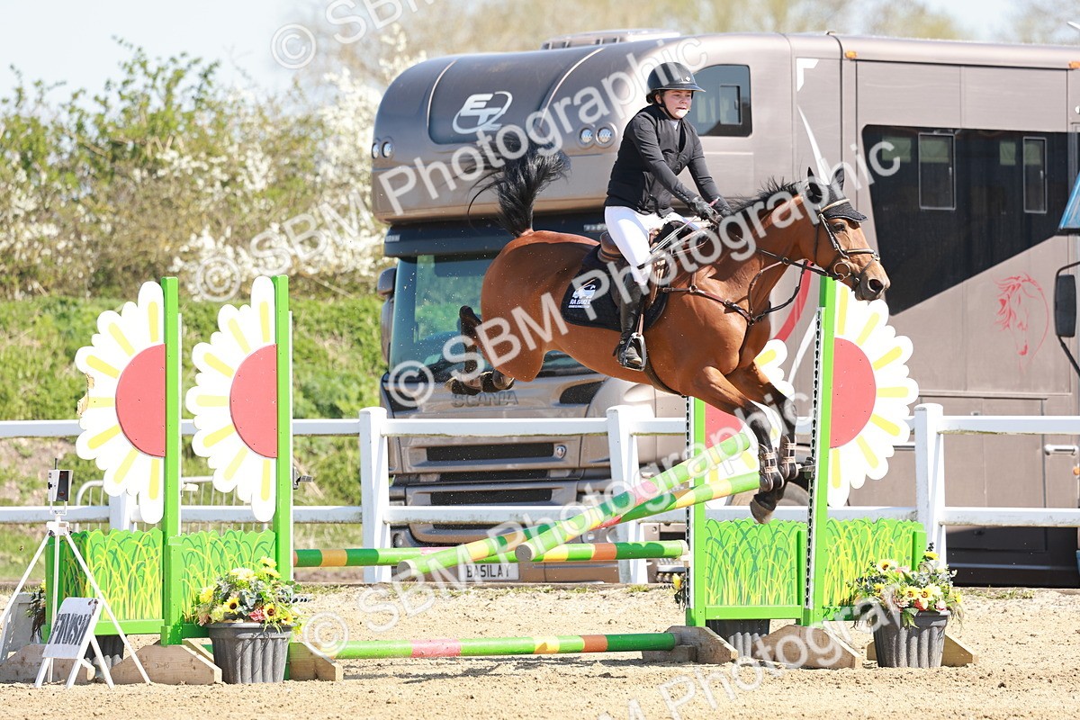 SBM_004276 - Class 17 - Senior Newcomers - 1.10m