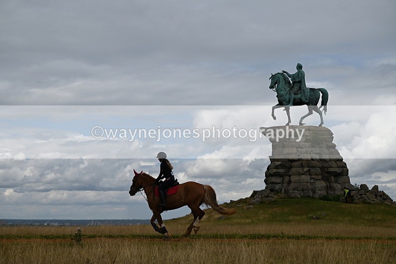 DSC_9243 - Time at Statue 14:33 to 15:10