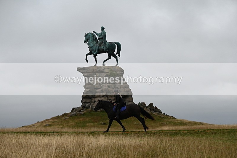 DSC_0525 - Time at Statue 09:51 to 10:54