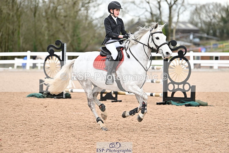 240309A-130203-01077 - Cls 8 Pony Newcomers and 1m Open