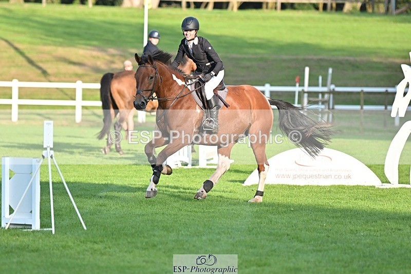 230909-181630-08035 - Cls 14 Snr 1m Derby