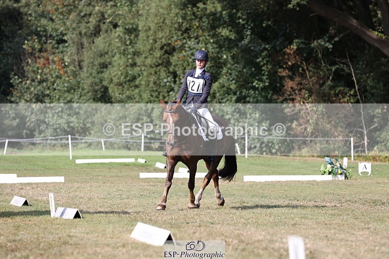 250823A-161659-33375 - PC80 Ride Off