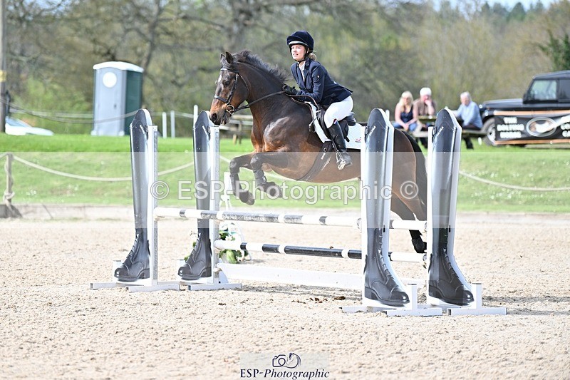 240413-154413-01912 - Cls 7+8 90cm 3pm to End
