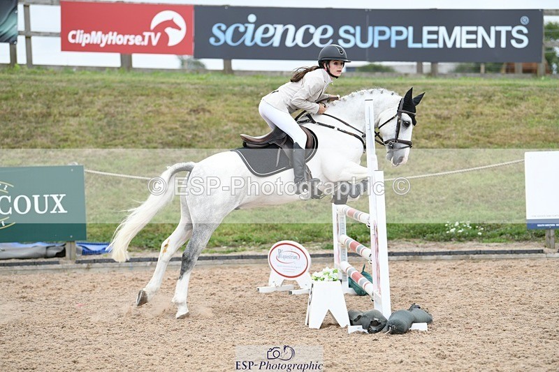 250807-112519-00656 - 90cm Round 1