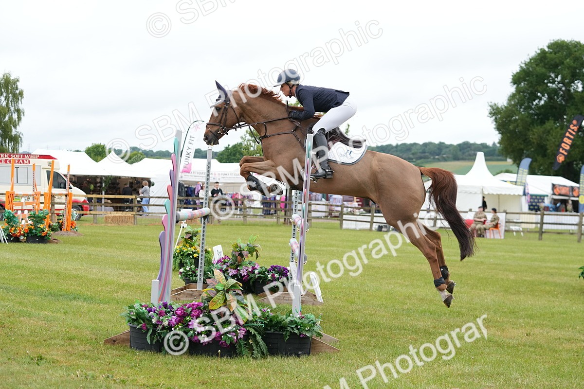 SBM_01748 - Class 200 - Martin Grant Homes Stakes 1.25m Open