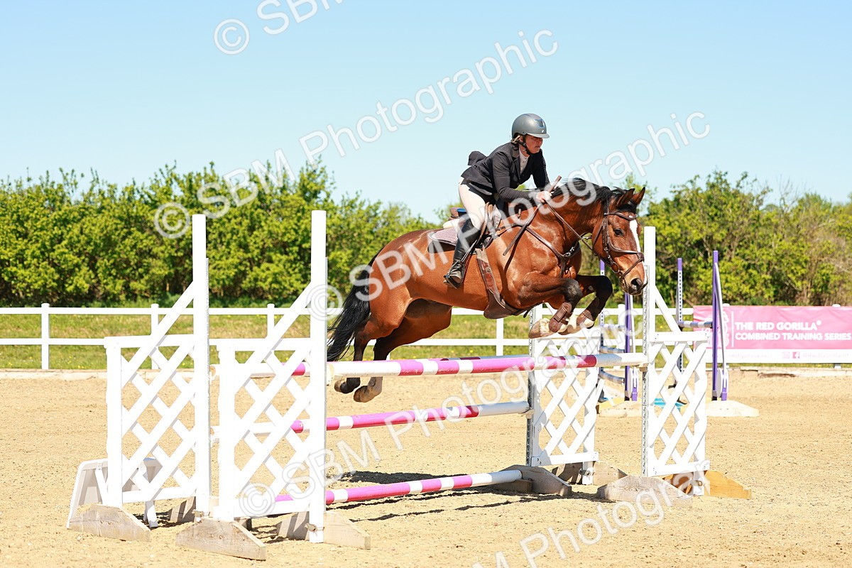 SBM_001383 - Class 4 - Senior Newcomers 1.10m