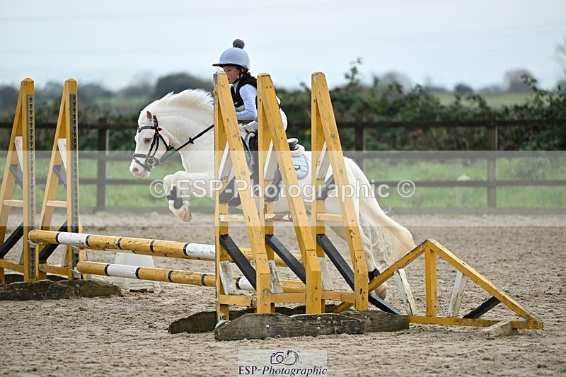 241110-133538-00884 - 60-65cm Arena Eventing