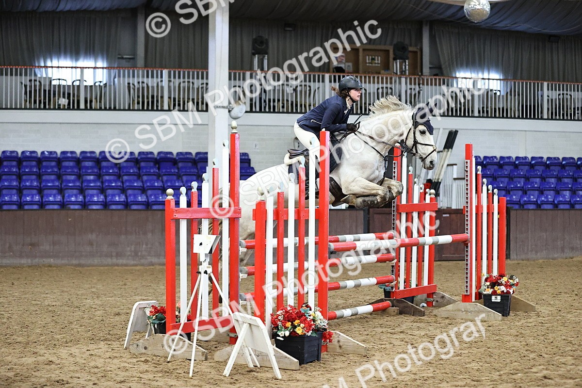 SBM_004109 - Class 15 - Joshua Jones Winter Discovery Championship Qualifier - 1.00m
