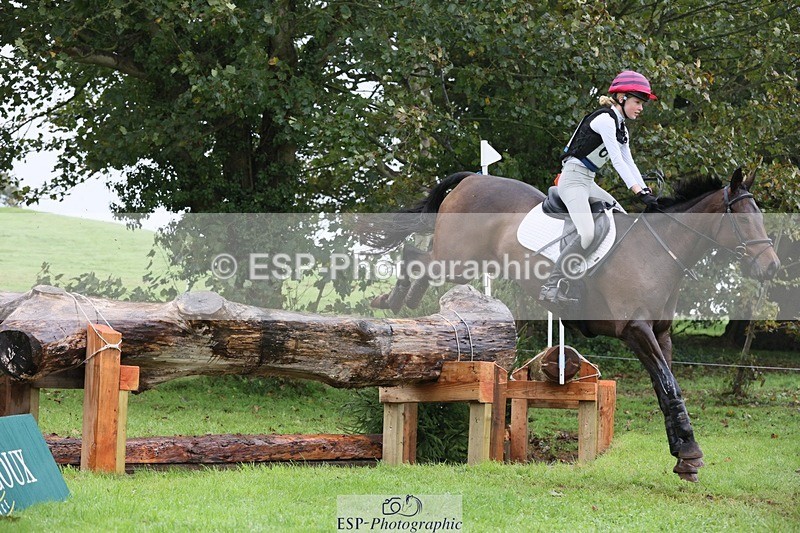 231021-111049-15701 - 658-DANCING.PADDE-Fenella.Redvers-SC+XC