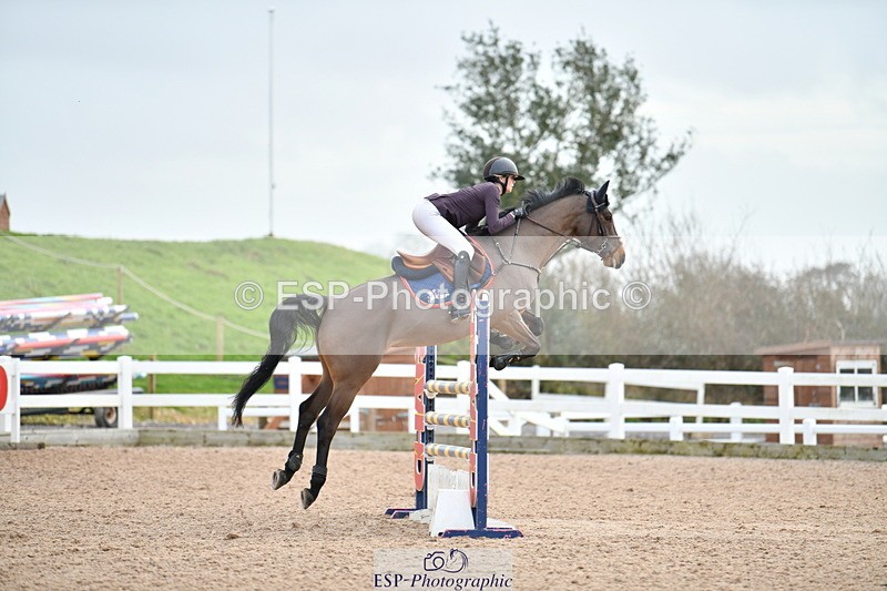 240124A-122311-00432 - Cls 3 Newcomers & 1.10m Open