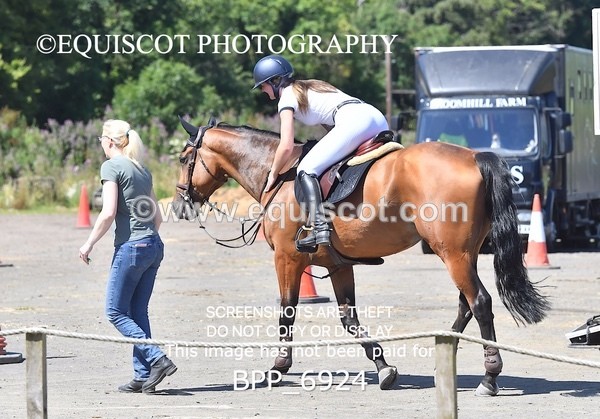 BPP_6924 - CLASS 7 Senior Foxhunter/ 1.20m Open