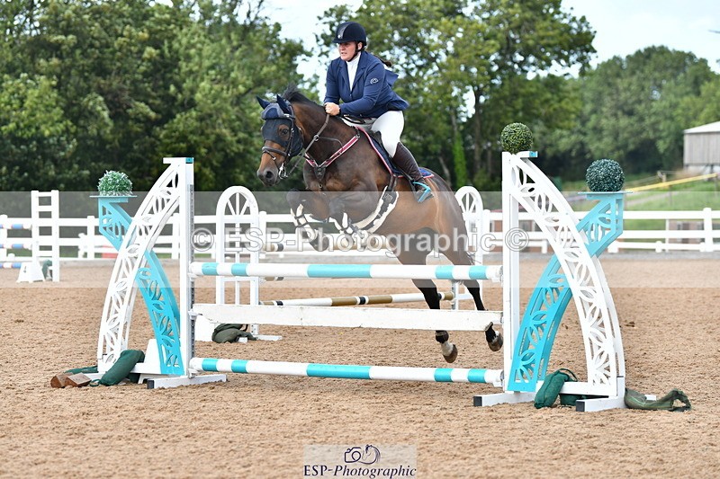 230819A-161410-01140 - Cls 33 1.05m Amateur Qualifier