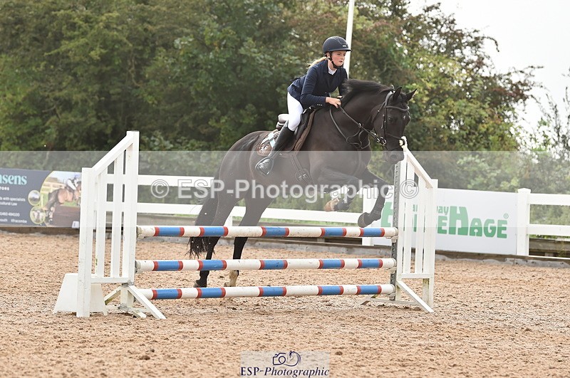 220829A-171936-00405 - 80cm Classes 5a 5b & 6