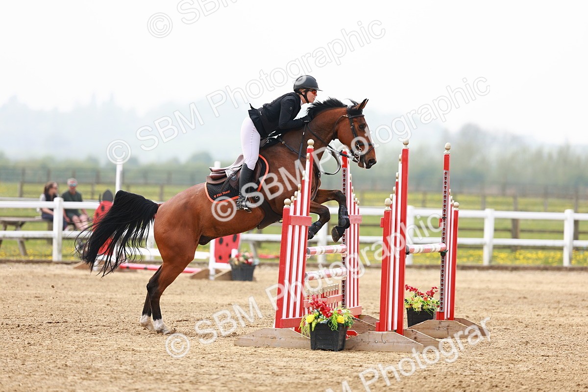  - Class 18 - Senior Newcomers - 1.10m