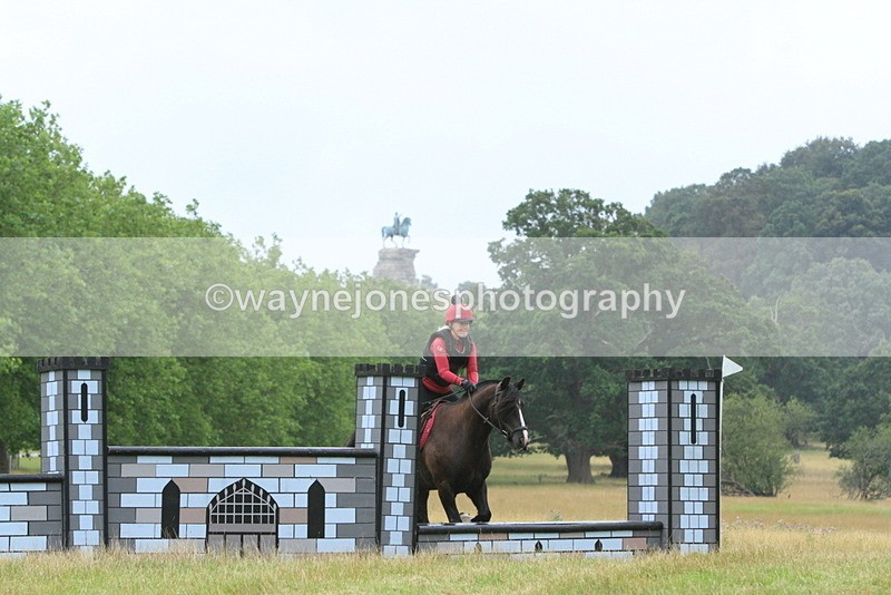 IMF_1614 - Time at Castle Jump 09:18 to 10:15